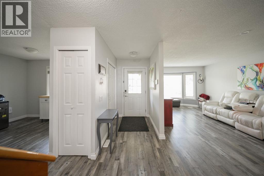136 Tundra Drive, Fort Mcmurray, Alberta  T9H 4S7 - Photo 8 - A2338168