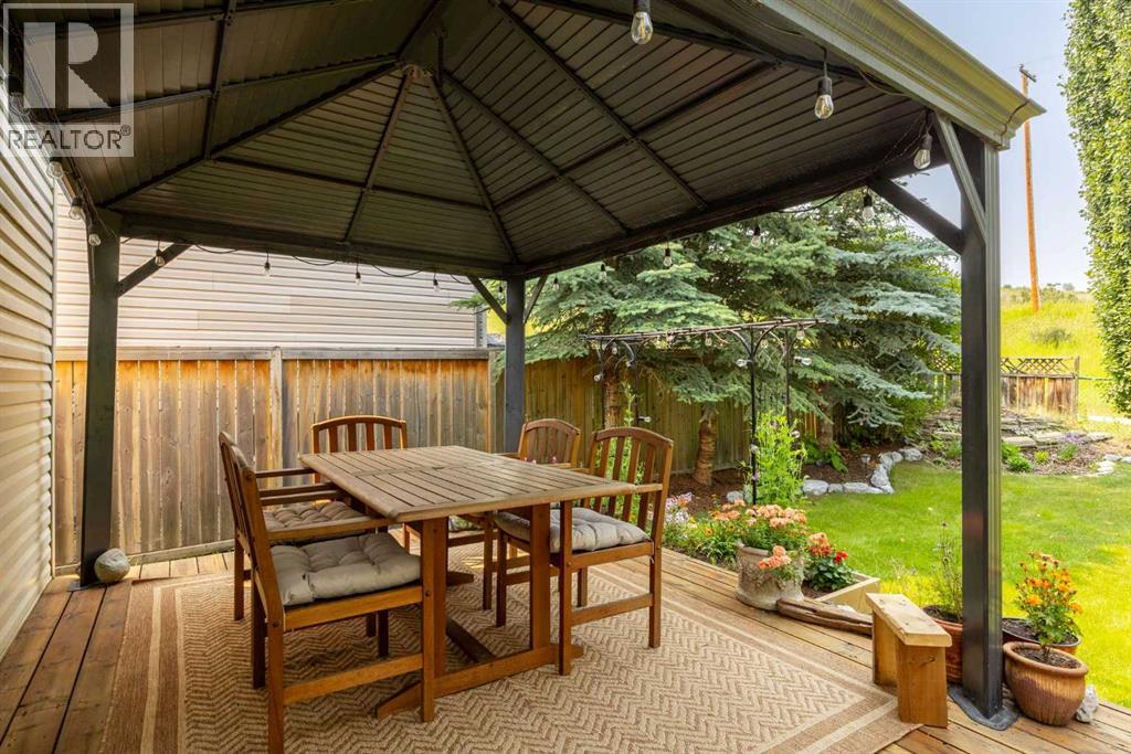 100 Bow Ridge Crescent, Cochrane, Alberta  T4C 1V2 - Photo 33 - A2332337