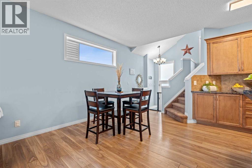219 New Brighton Landing Se, Calgary, Alberta  T2Z 0S6 - Photo 5 - A2336568