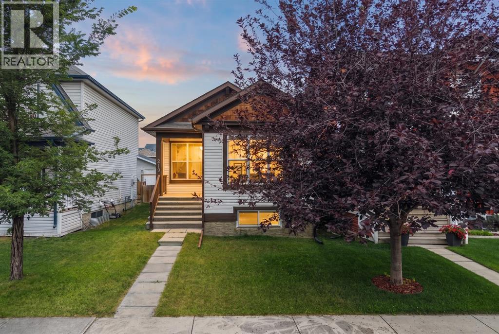 219 New Brighton Landing Se, Calgary, Alberta  T2Z 0S6 - Photo 1 - A2336568