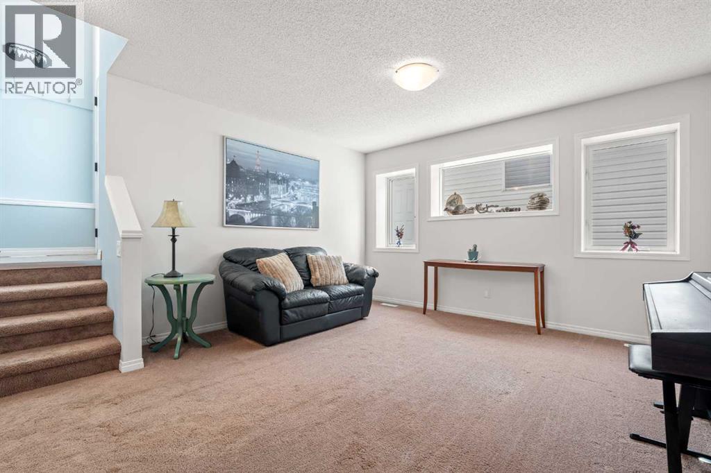 219 New Brighton Landing Se, Calgary, Alberta  T2Z 0S6 - Photo 17 - A2336568