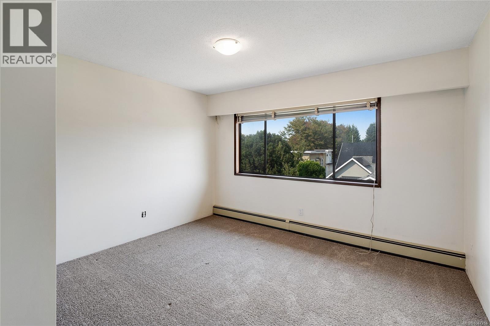 1144 May St