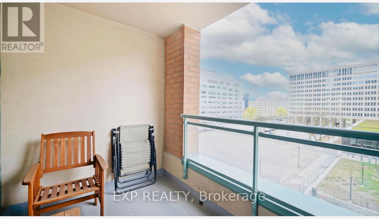 607 - 889 Bay Street, Toronto, Ontario  M5S 3K5 - Photo 15 - C13708858