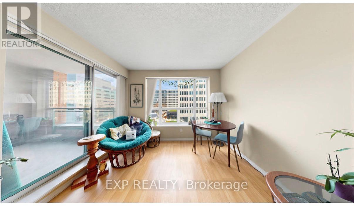 607 - 889 Bay Street, Toronto, Ontario  M5S 3K5 - Photo 7 - C13708858