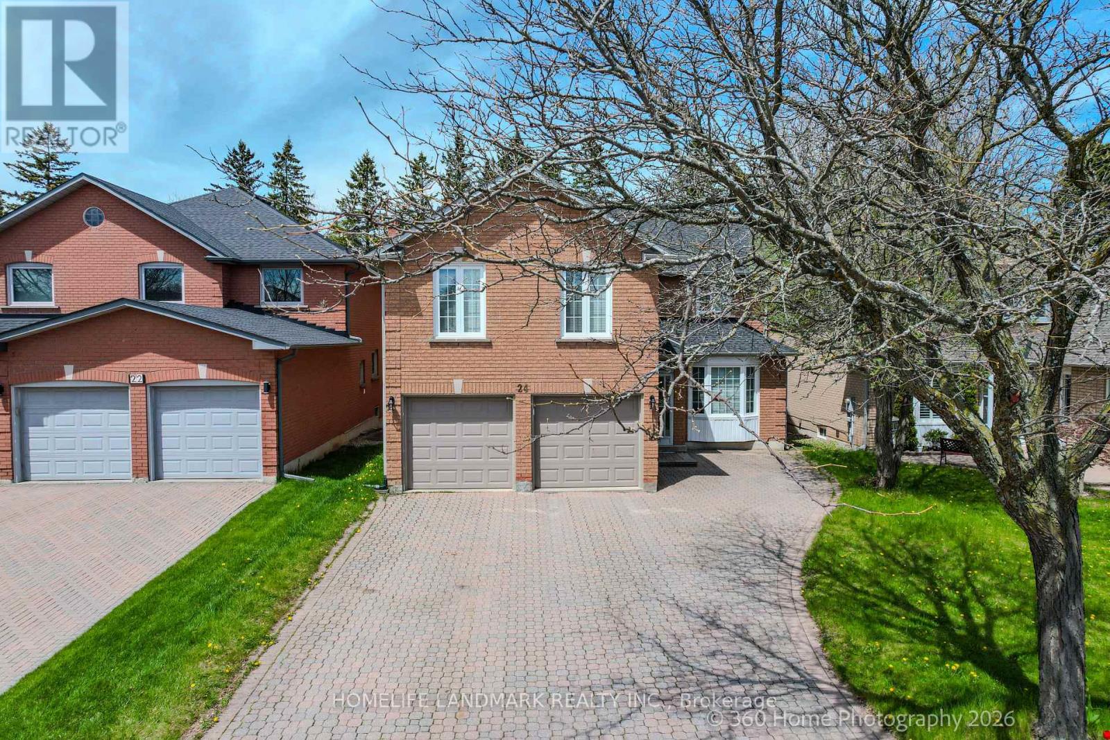 24 LOYAL BLUE CRESCENT, Richmond Hill, Ontario