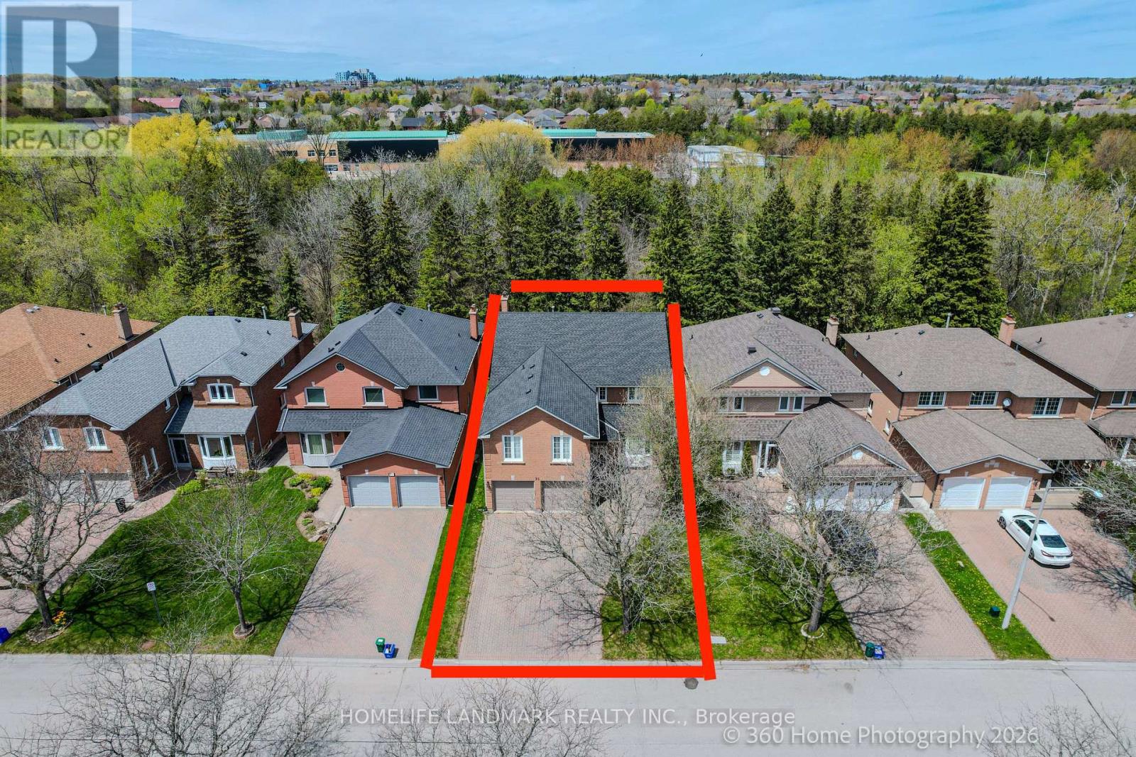 24 Loyal Blue Crescent, Richmond Hill, Ontario  L4S 1A3 - Photo 2 - N13218842