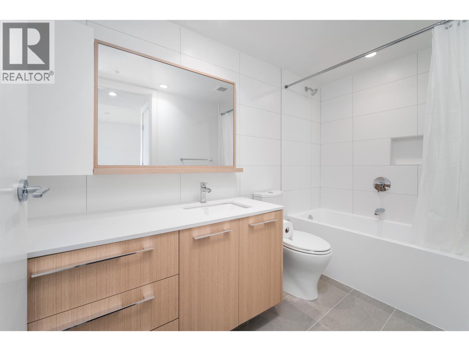 214 9888 University Crescent, Burnaby, British Columbia  V5A 0G4 - Photo 12 - R3158493