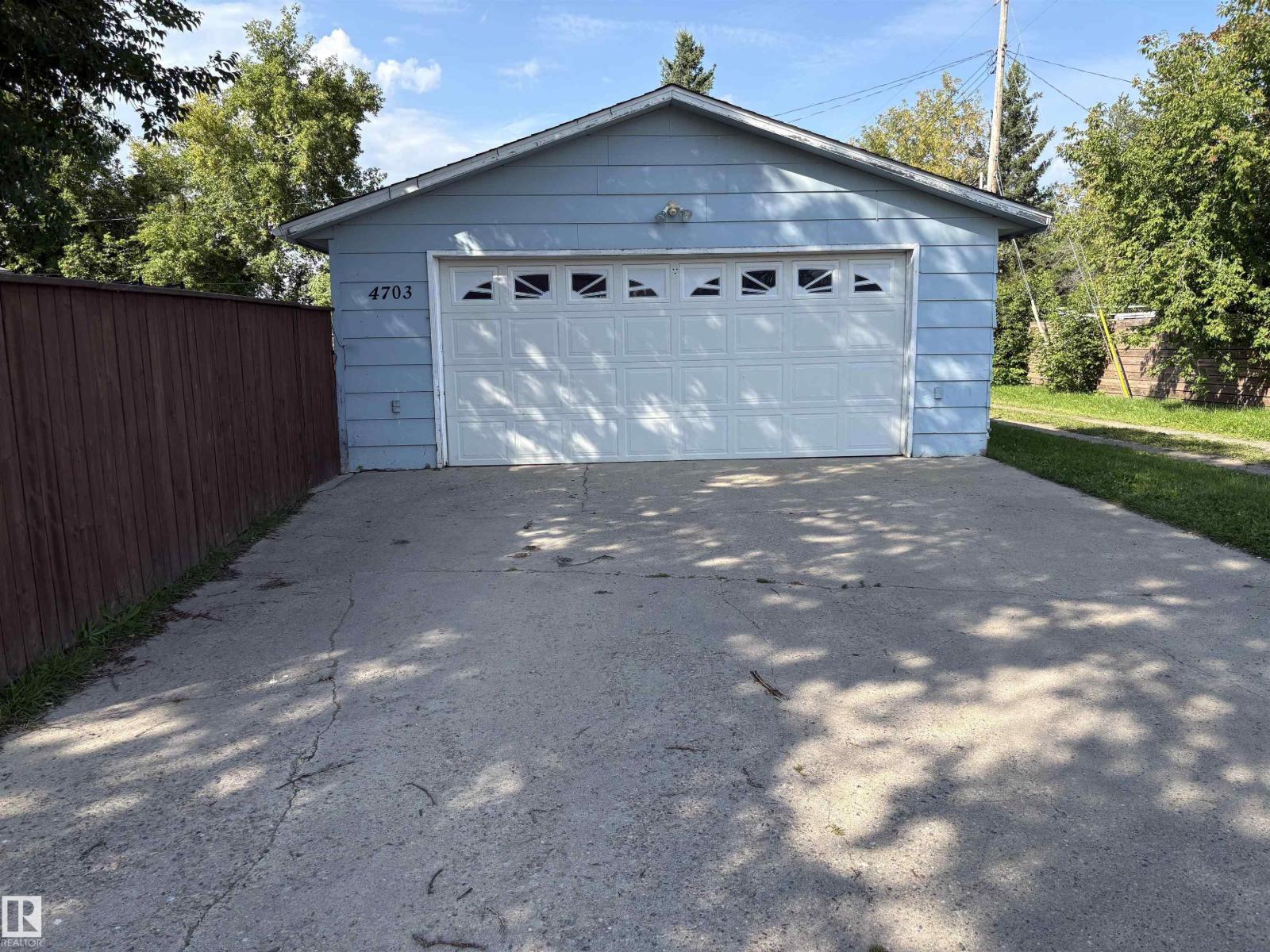4703 59 St, Cold Lake, Alberta  T9M 1T8 - Photo 3 - E4505364