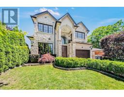 484 AVONWOOD DRIVE, Mississauga, Ontario