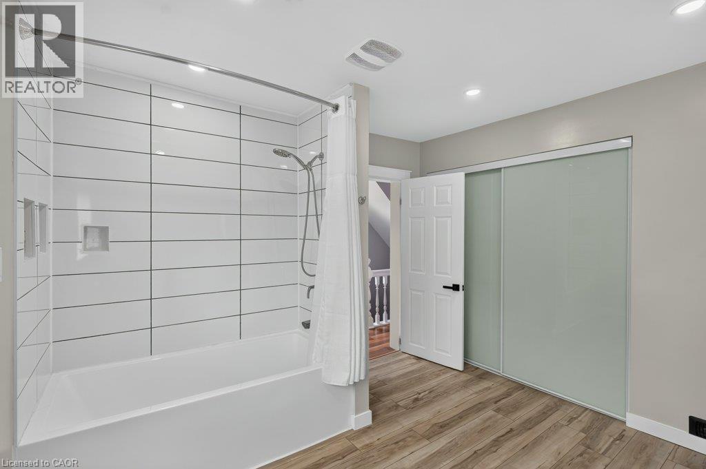 21 East Bend Avenue N, Hamilton, Ontario  L8L 7E1 - Photo 34 - 40850581