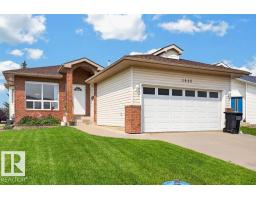 1046 Jones Cr NW, Edmonton, Alberta T6L 6Y2 (30120096)