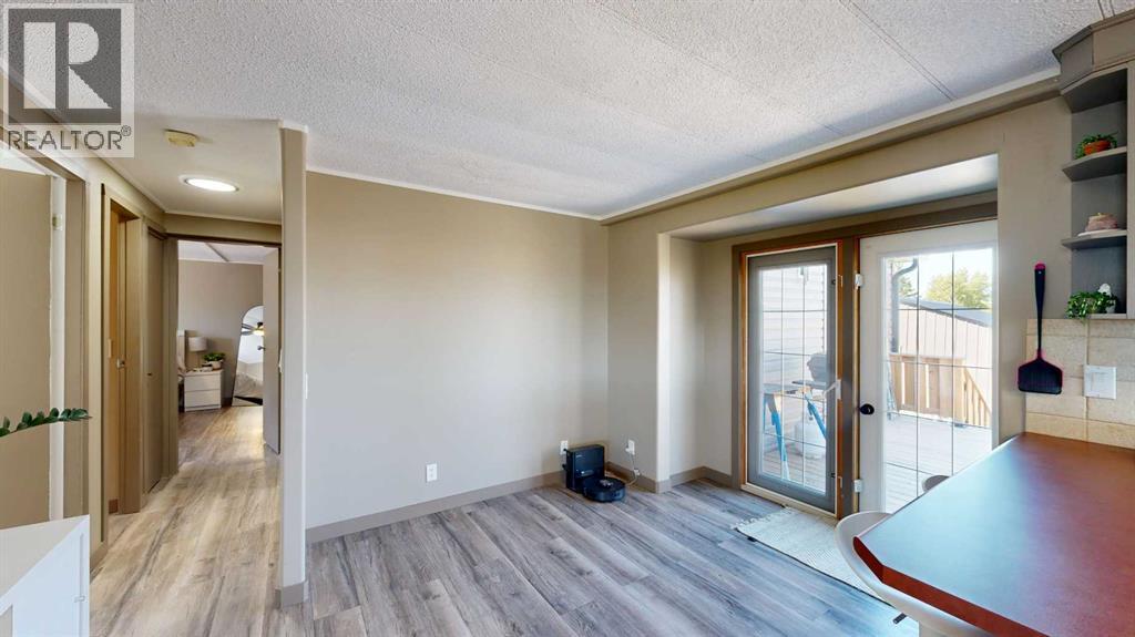 222 Berry Street, Halkirk, Alberta  T0C 1M0 - Photo 14 - A2327558