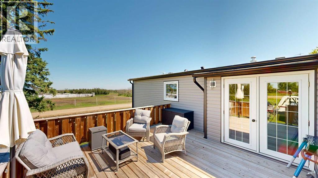 222 Berry Street, Halkirk, Alberta  T0C 1M0 - Photo 44 - A2327558