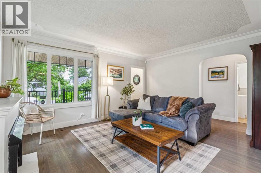 1644 16 Street Se, Calgary, Alberta  T2G 3P7 - Photo 5 - A2337056