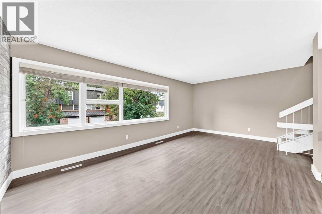 84 Brae Glen Lane SW, Calgary, Alberta  T2W 1B6 - Photo 16 - A2339552