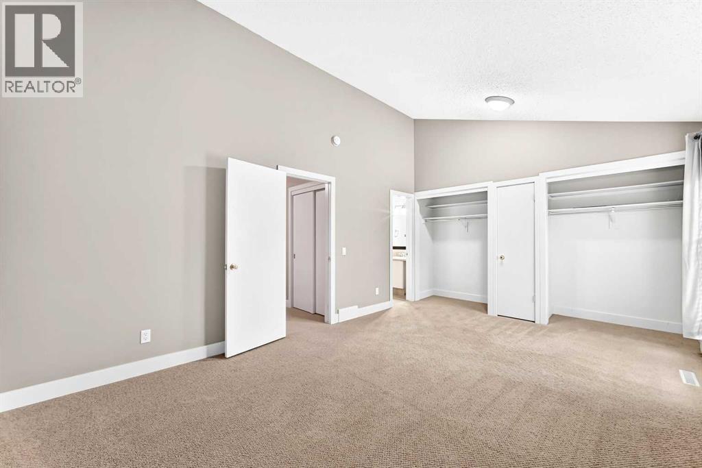 84 Brae Glen Lane SW, Calgary, Alberta  T2W 1B6 - Photo 20 - A2339552