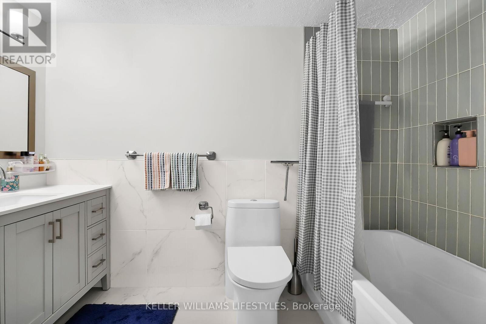 43 Finsbury Crescent, London North, Ontario  N6G 2B3 - Photo 24 - X13708878