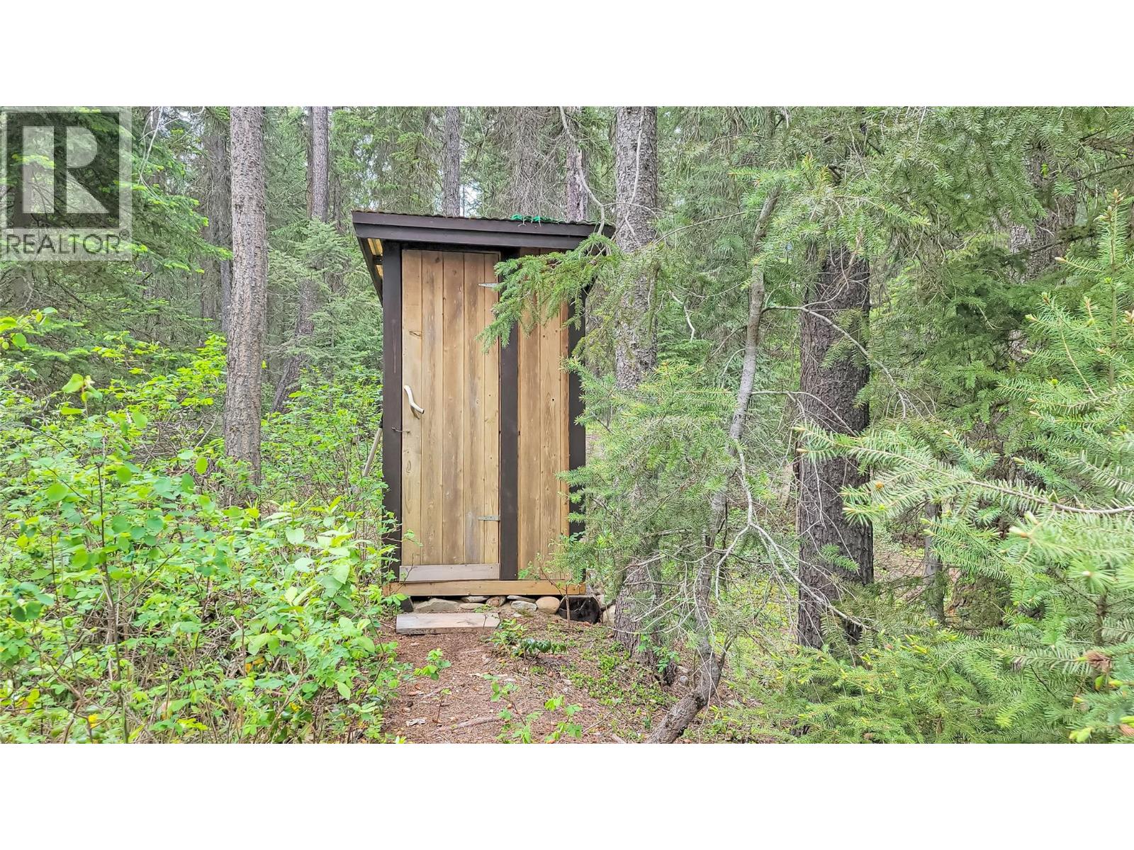 3112 Bugaboo Cartwright, Spillimacheen, British Columbia  V0A 1P0 - Photo 24 - 10397926