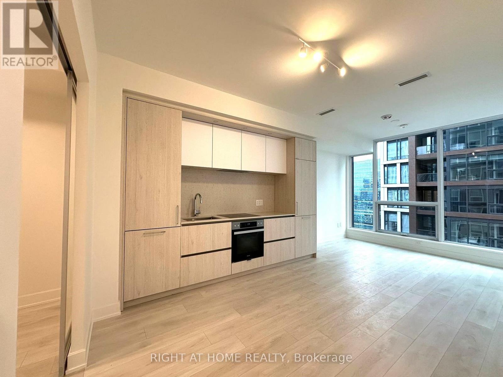 3411 - 35 Mercer Street, Toronto, Ontario  M5V 0T8 - Photo 3 - C13708872