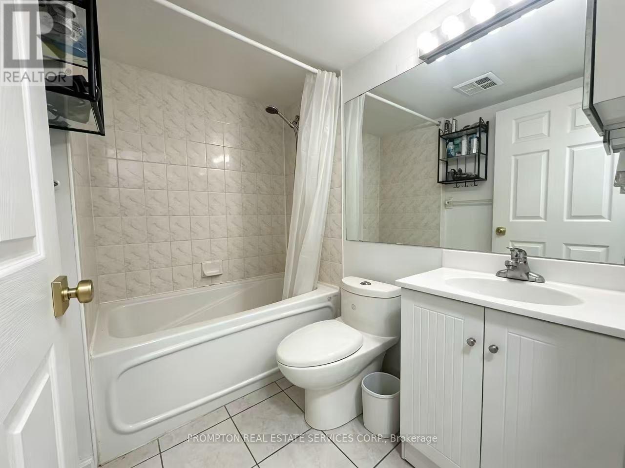 807 - 7 Lorraine Drive, Toronto, Ontario  M2N 7H2 - Photo 18 - C13708886