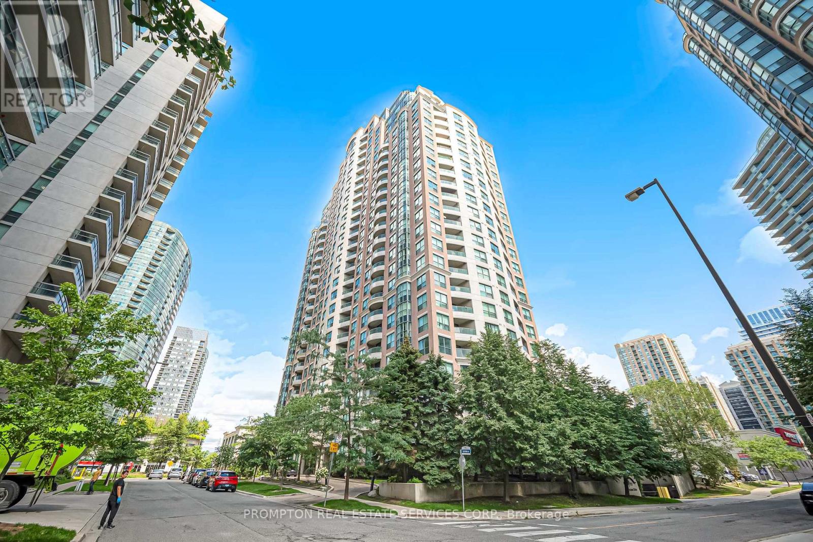 807 - 7 Lorraine Drive, Toronto, Ontario  M2N 7H2 - Photo 2 - C13708886