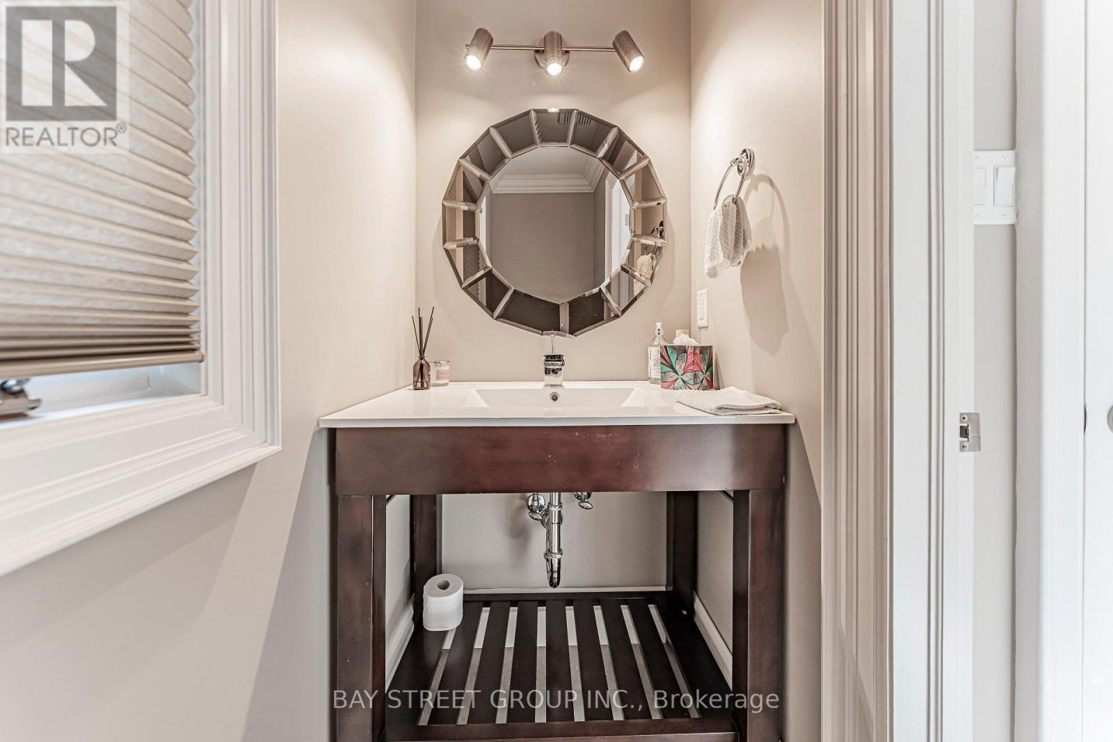 103 Northdale Road, Toronto, Ontario  M2L 2L9 - Photo 19 - C13470504