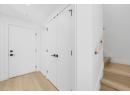 760 Raymer Avenue Unit# 4, Kelowna, BC V1Y 4Z8