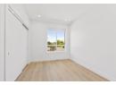 760 Raymer Avenue Unit# 4, Kelowna, BC V1Y 4Z8