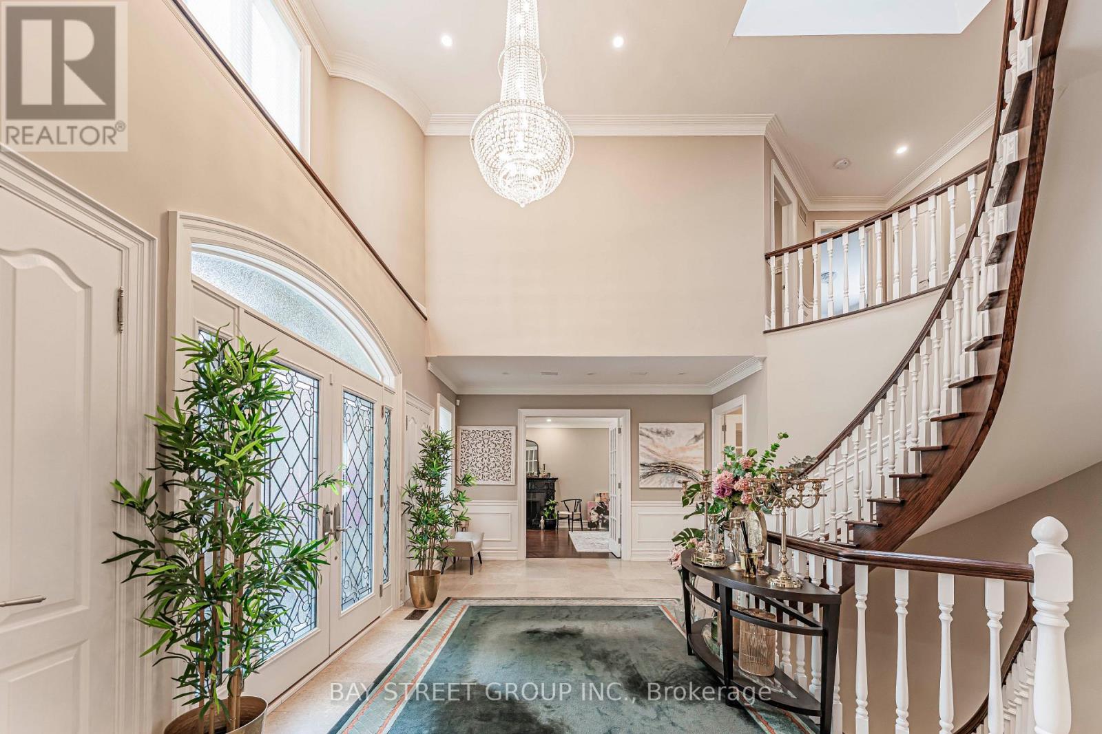 103 Northdale Road, Toronto, Ontario  M2L 2L9 - Photo 5 - C13470504