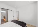 760 Raymer Avenue Unit# 4, Kelowna, BC V1Y 4Z8