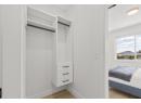 760 Raymer Avenue Unit# 4, Kelowna, BC V1Y 4Z8