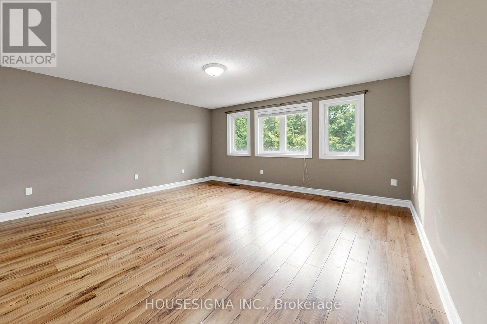 35 Auburn Court, Barrie, Ontario  L4N 6G9 - Photo 27 - S13705672