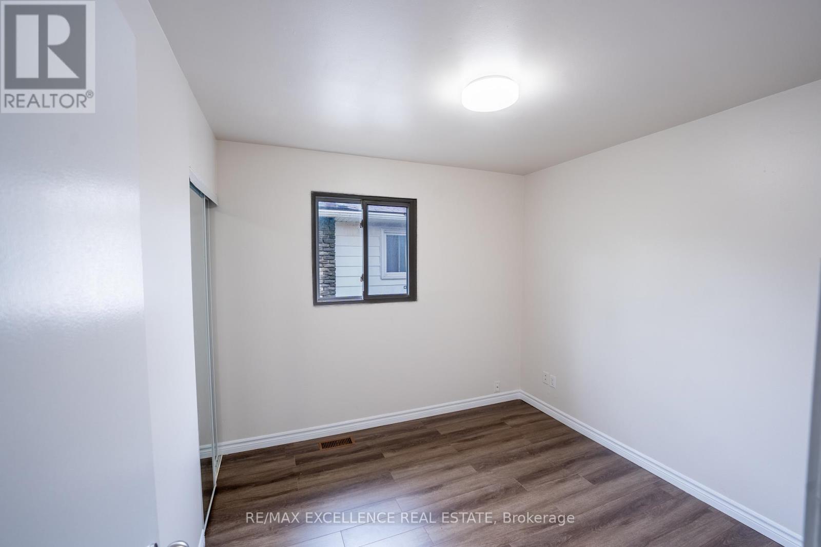 144 Abell Drive, Brampton, Ontario  L6V 2Z8 - Photo 13 - W13708698