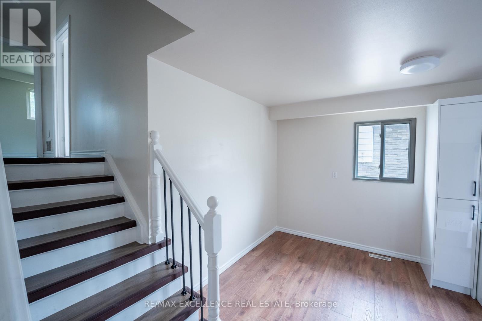 144 Abell Drive, Brampton, Ontario  L6V 2Z8 - Photo 8 - W13708698