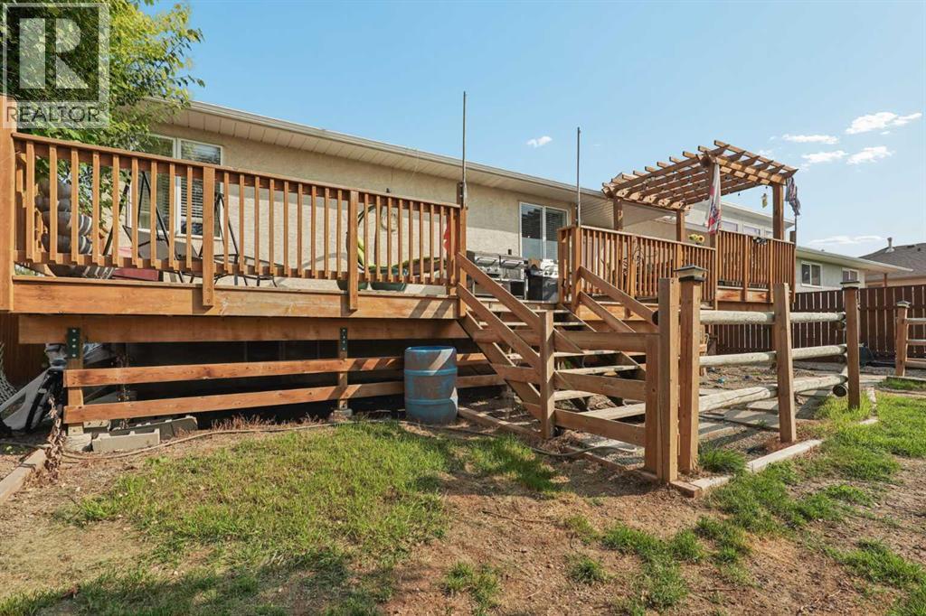 609 Maple Place, Picture Butte, Alberta T0K 1V0 - Photo 41 - A2339367