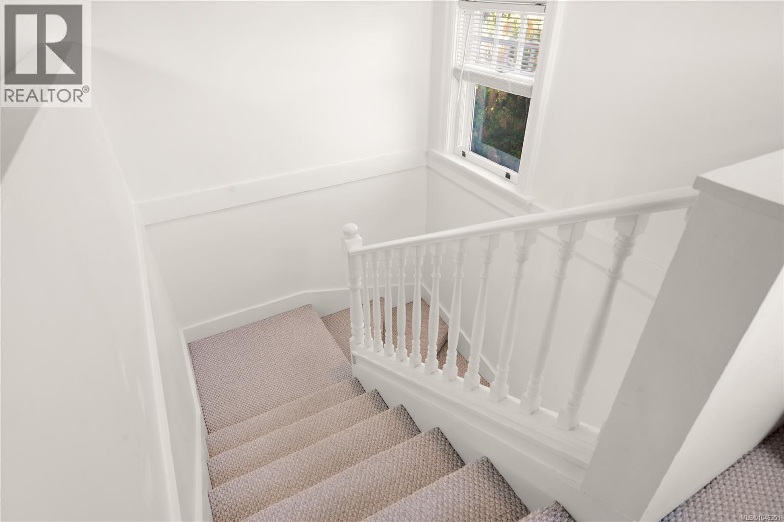 237 Wildwood Ave, Victoria, British Columbia  V8S 3W2 - Photo 16 - 1046351