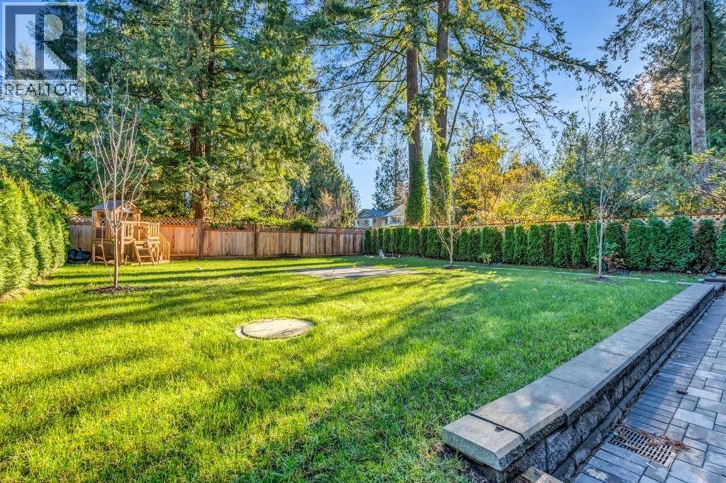 4470 CAPILANO ROAD