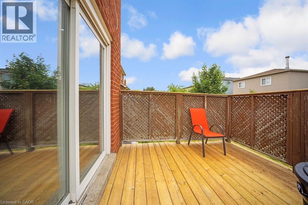 692 Huntington Ridge Drive, Mississauga, Ontario  L5R 1Z5 - Photo 32 - 40847596