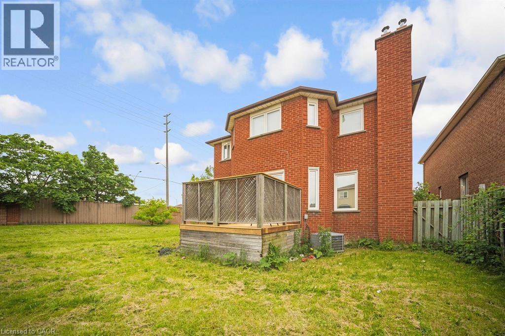 692 Huntington Ridge Drive, Mississauga, Ontario  L5R 1Z5 - Photo 33 - 40847596