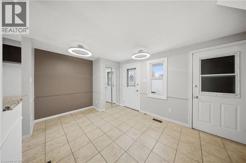 279 Auden Road, Guelph, Ontario  N1E 6N5 - Photo 4 - 40825102