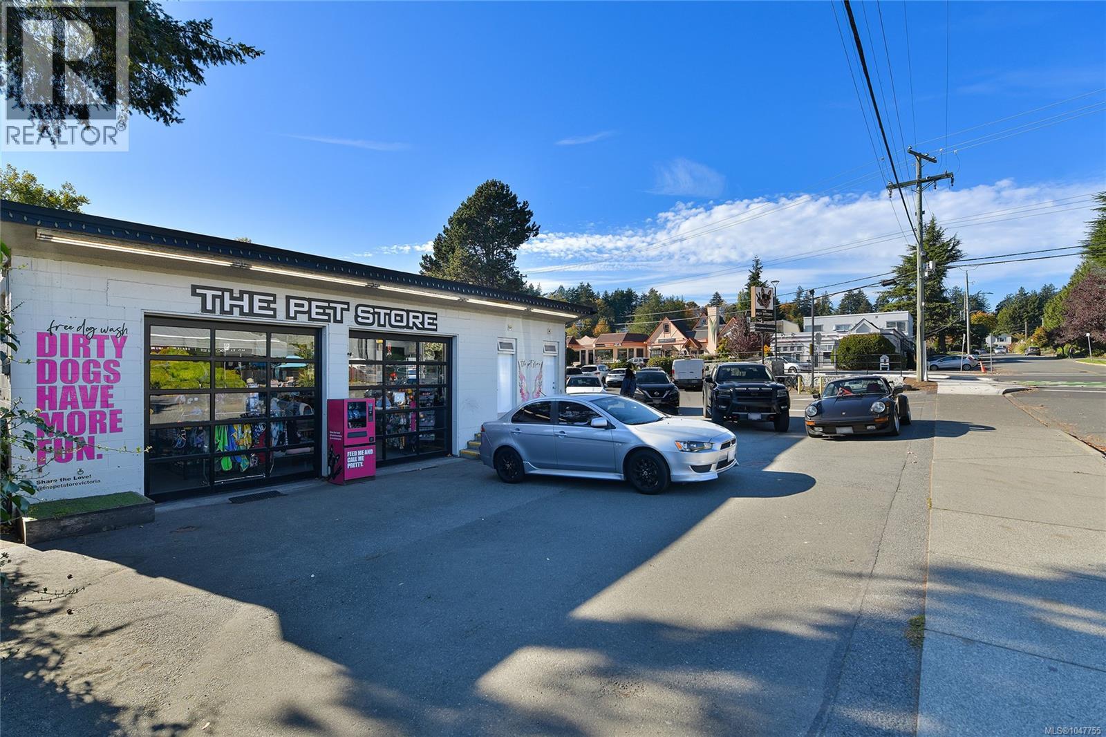 301 2580 Penrhyn St, Saanich, British Columbia  V8N 1G3 - Photo 56 - 1047755