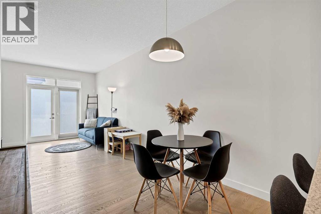 42 Sherwood Row Nw, Calgary, Alberta  T3R 0X1 - Photo 15 - A2335101