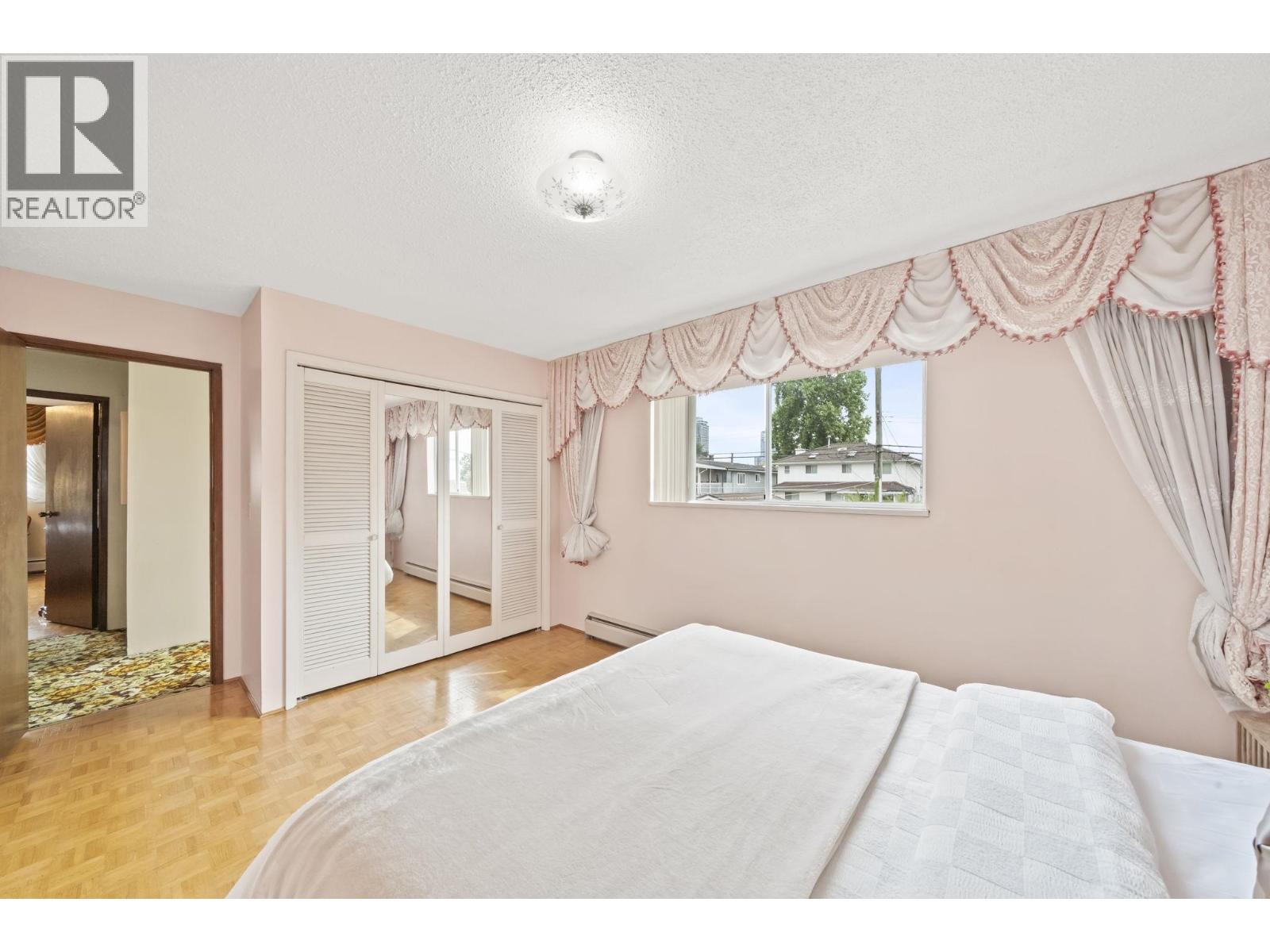 4264 Parker Street, Burnaby, British Columbia  V5C 3C3 - Photo 34 - R3158332