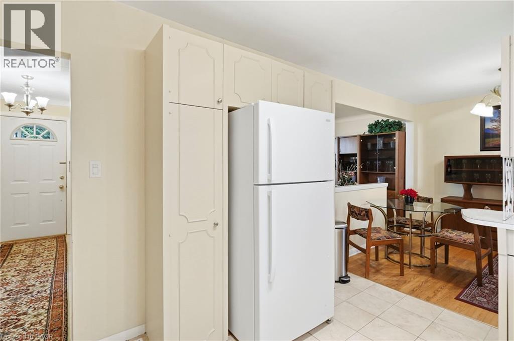 31 Valerie Drive, St. Catharines, Ontario  L2T 3G3 - Photo 12 - 40849962