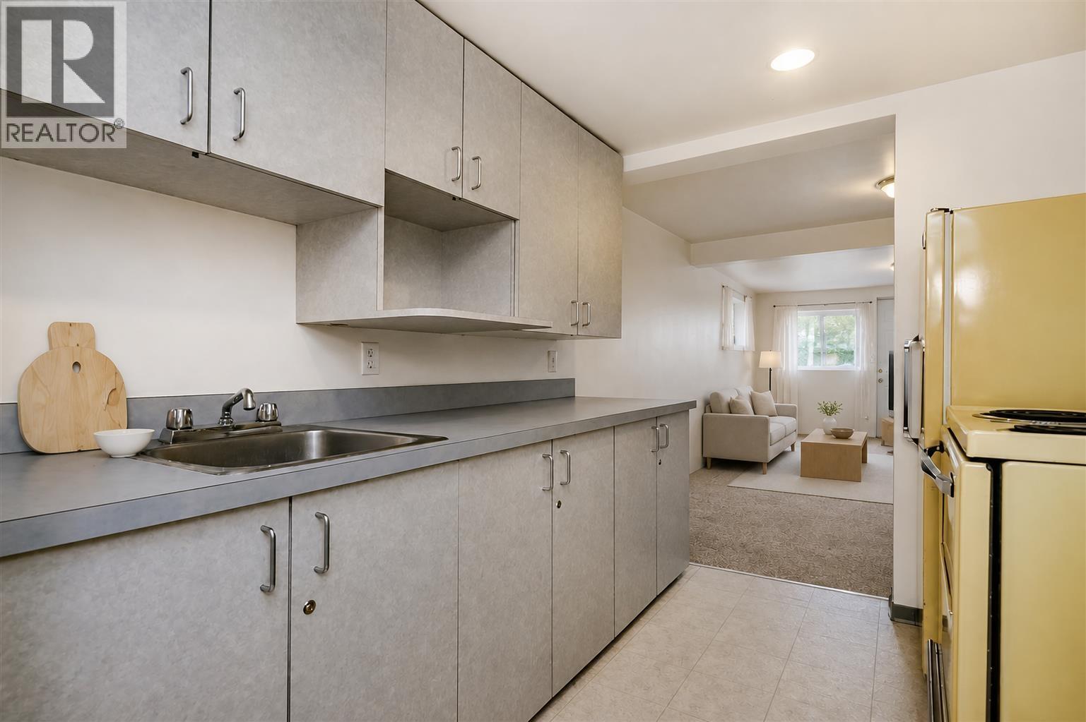 329 Marmont Street, Coquitlam, British Columbia  V3K 4R5 - Photo 19 - R3156580