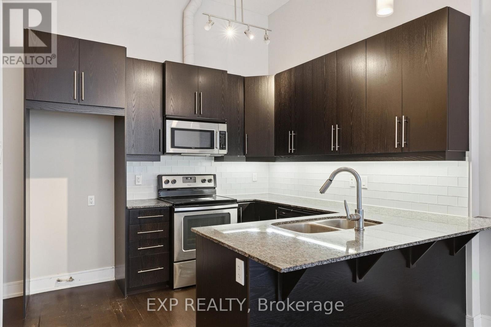 417 - 112 Benton Street, Kitchener, Ontario  N2G 3H6 - Photo 6 - X13708908