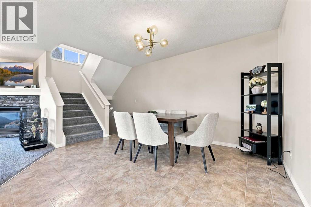 754 Luxstone Gate Sw, Airdrie, Alberta  T4B 0H3 - Photo 13 - A2337244