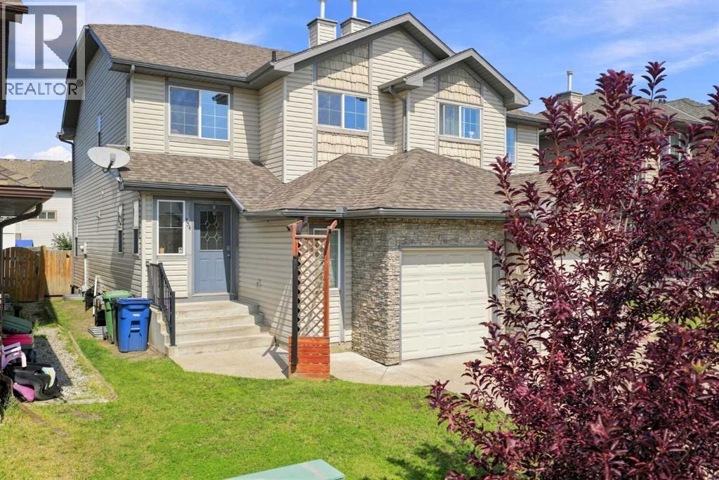 754 Luxstone Gate Sw, Airdrie, Alberta  T4B 0H3 - Photo 2 - A2337244