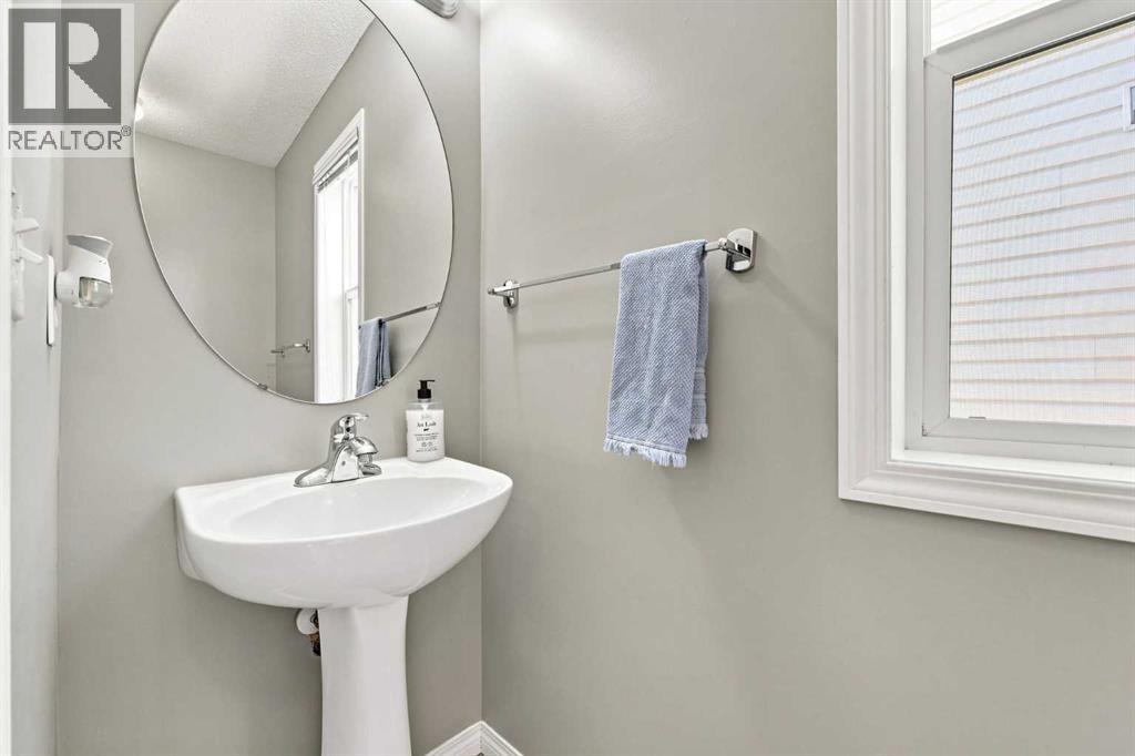 754 Luxstone Gate Sw, Airdrie, Alberta  T4B 0H3 - Photo 25 - A2337244