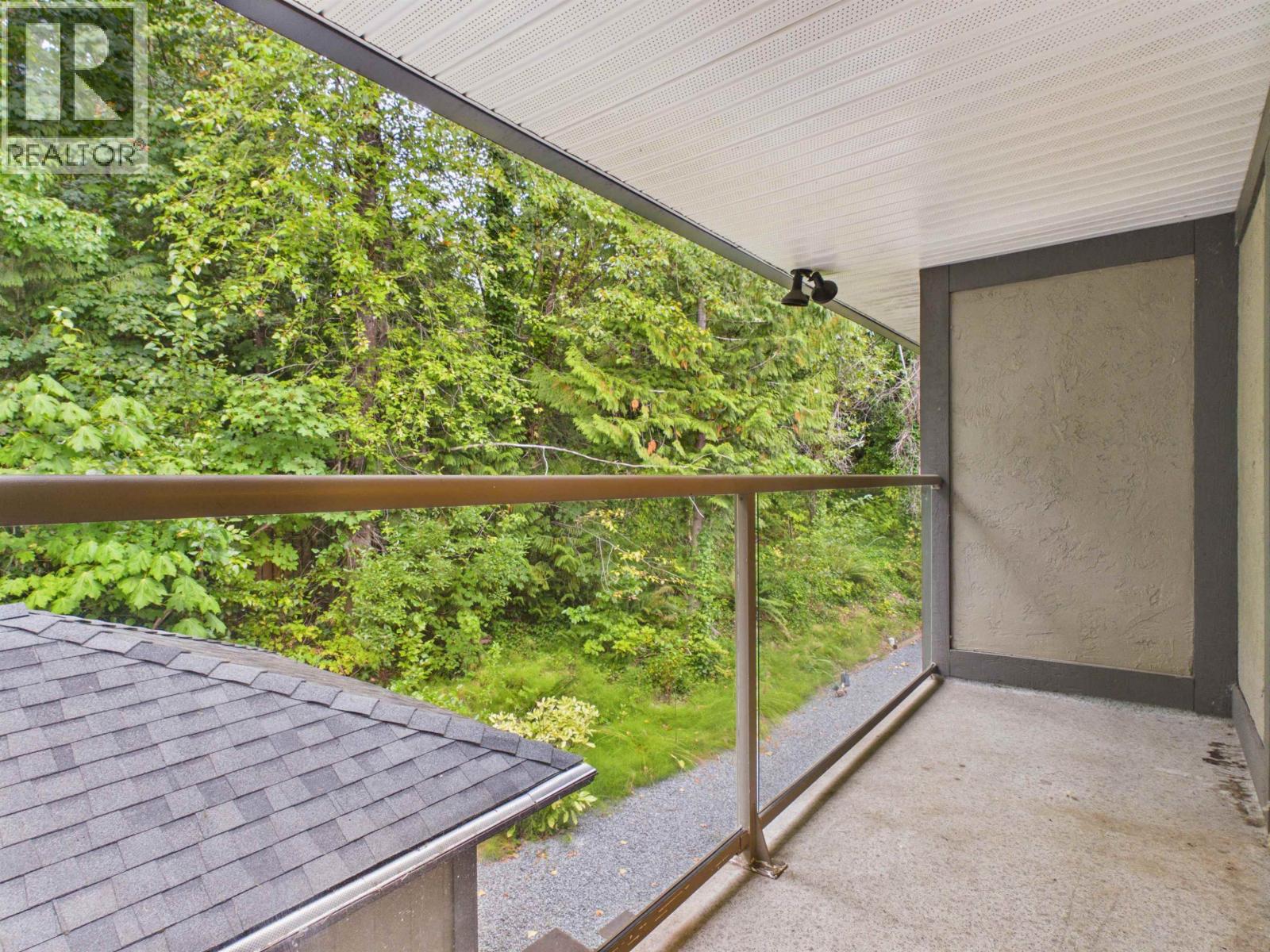 2779 Sylvan Place, Coquitlam, British Columbia  V3C 5A6 - Photo 32 - R3158485